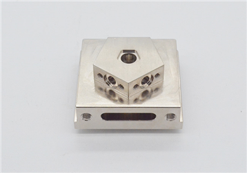 Five axis CNC processing brings advantages to enterprises!